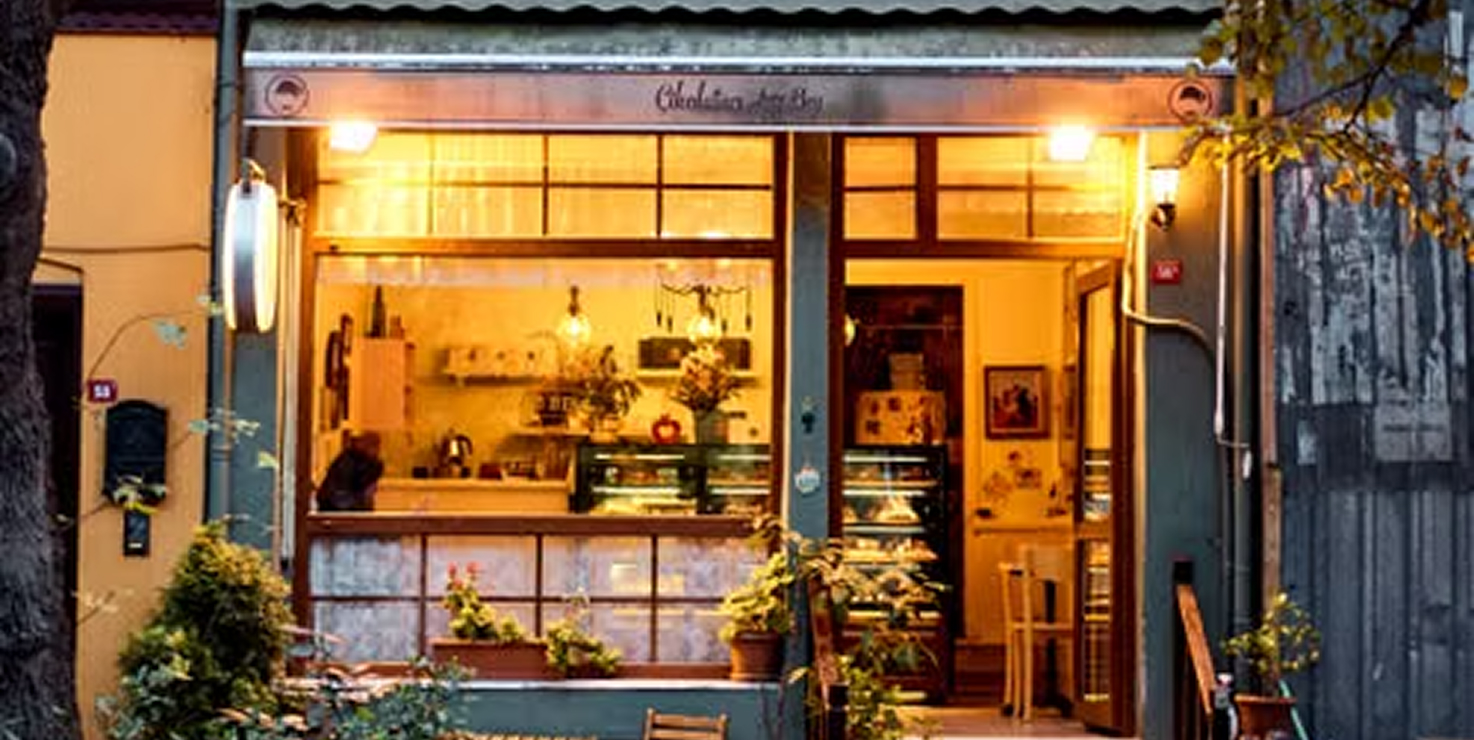 Evening Cafe